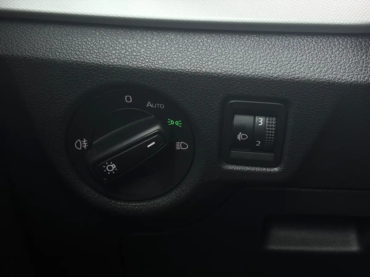 1.5 TSI 150 pk ACT Sport Business 7-DSG | Apple Carplay | Parkeersensoren | Cruise control |