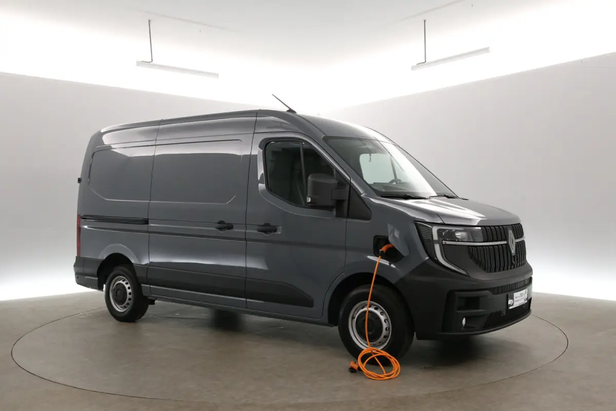87 kWh Long Range L2H2 | NIEUW | Clima | Carplay | 2500kg Trekgew. | Camera | 3 Zits | LED | Parkeersens.