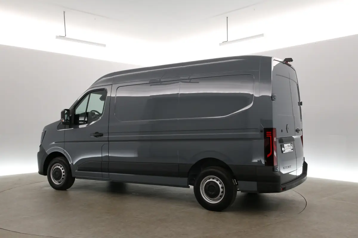 87 kWh Long Range L2H2 | NIEUW | Clima | Carplay | 2500kg Trekgew. | Camera | 3 Zits | LED | Parkeersens.