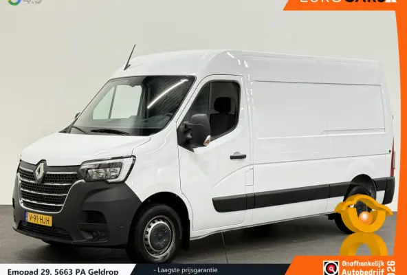 T33 2.3 dCi 135 L2H2 Airco Cruise control Parkeersensoren Navigatie Trekhaak