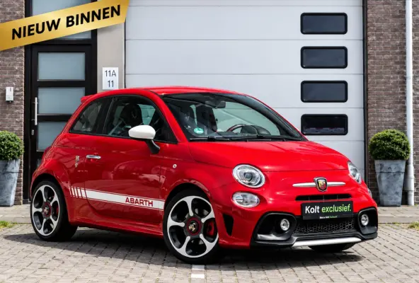 1.4 T-Jet Abarth 595 Turbo 145 PK | UNIEK 43000 KM | Corsa Pakket | Airco | 17"LM Velgen | Schaal Sport Stoelen | Navigatie | Park Sensors | Uniek!