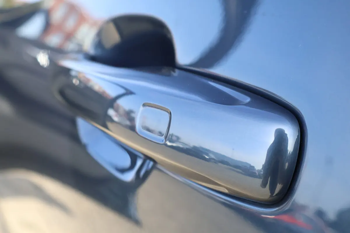 Plus Black Edition Recharge Plug-In Hybrid AWD | Luchtvering | 360 | HUD | H&K | Panodak |
