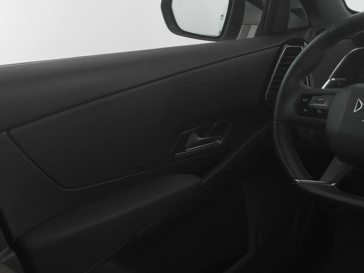 E-Tense 225pk Bastille | Full LED | NAVI | ECC | PHEV