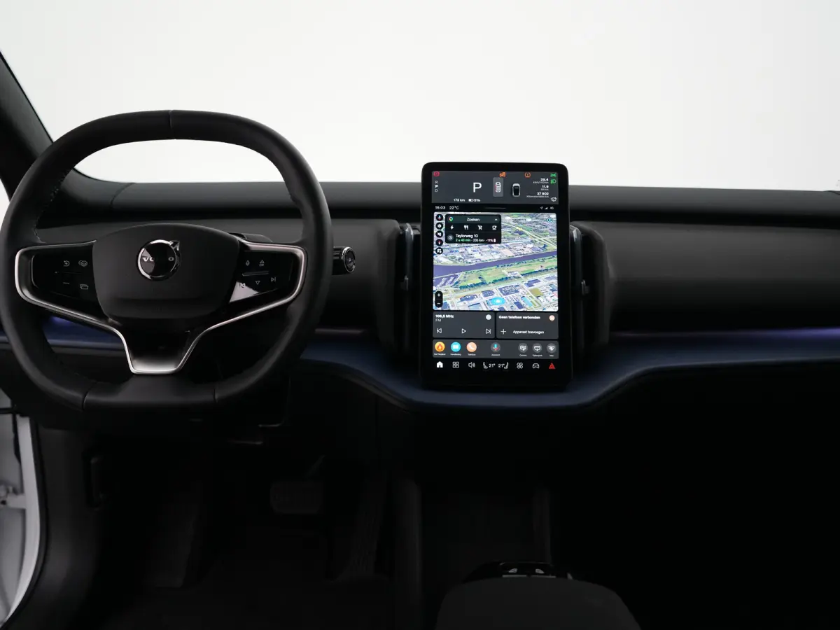 Twin Performance Ultra 69 kWh | 360° | Panoramadak | Harman/Kardon | 20" | Adaptive Cruise | Pilot Assist | BLIS | Getint Glas | Stoel- & Stuurverwarming