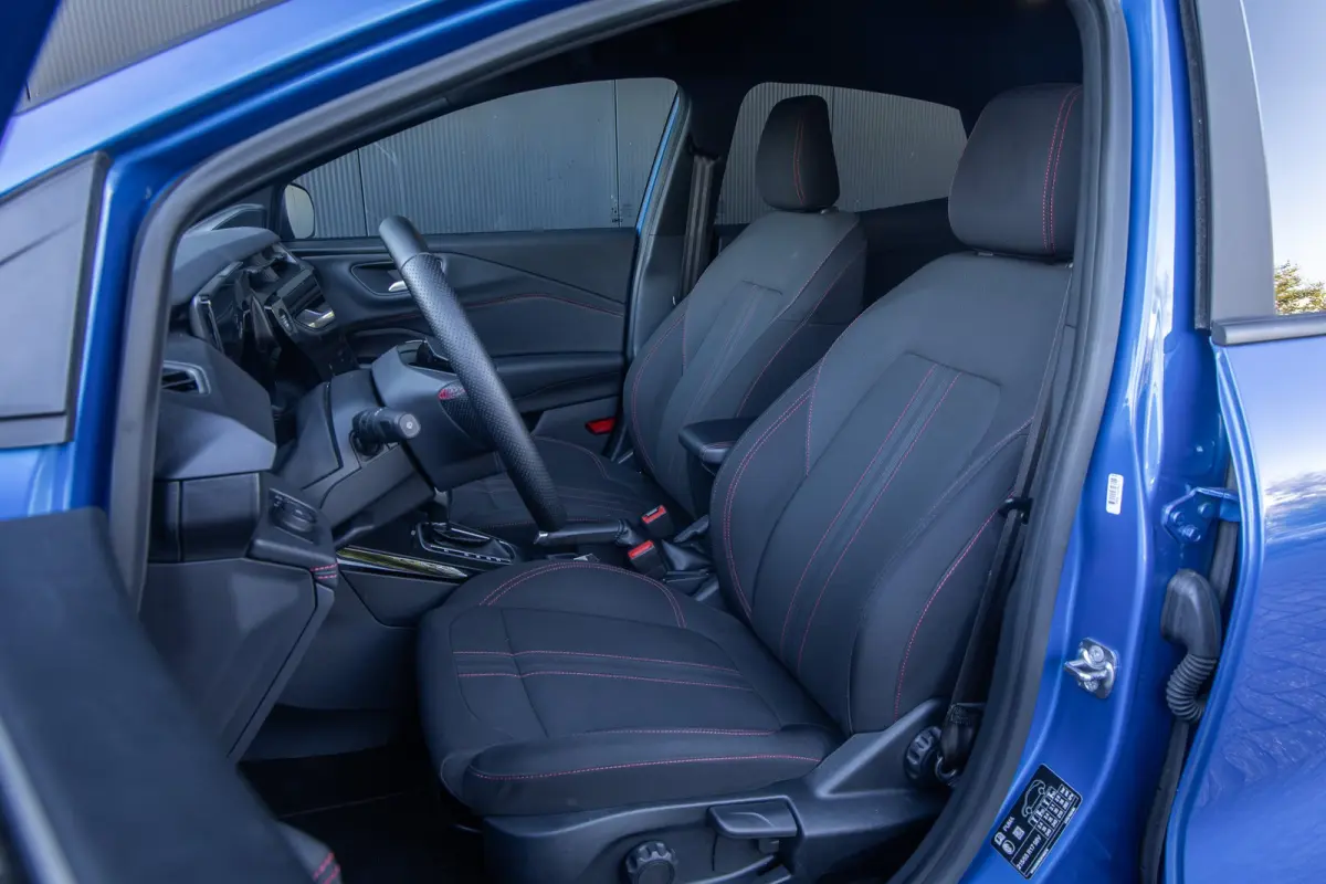1.0 EcoBoost ST-Line | Automaat | Full LED | Winter-pack | Privacy-glass | Parkeercamera | Apple carplay / andriod auto