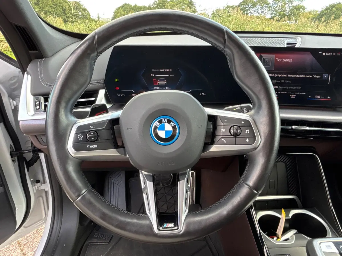 XDrive30 M Sport - Mineralweiss - Leder/Trekhaak - Nwstaat