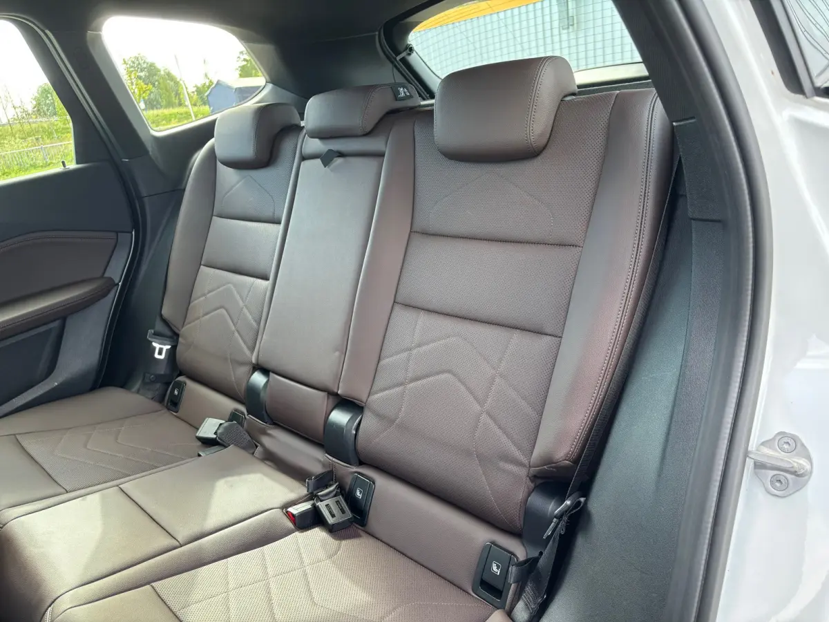 XDrive30 M Sport - Mineralweiss - Leder/Trekhaak - Nwstaat