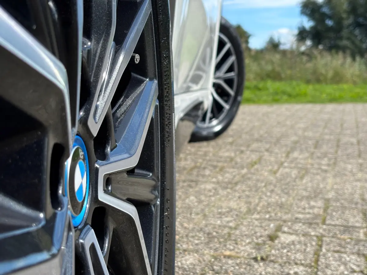 XDrive30 M Sport - Mineralweiss - Leder/Trekhaak - Nwstaat