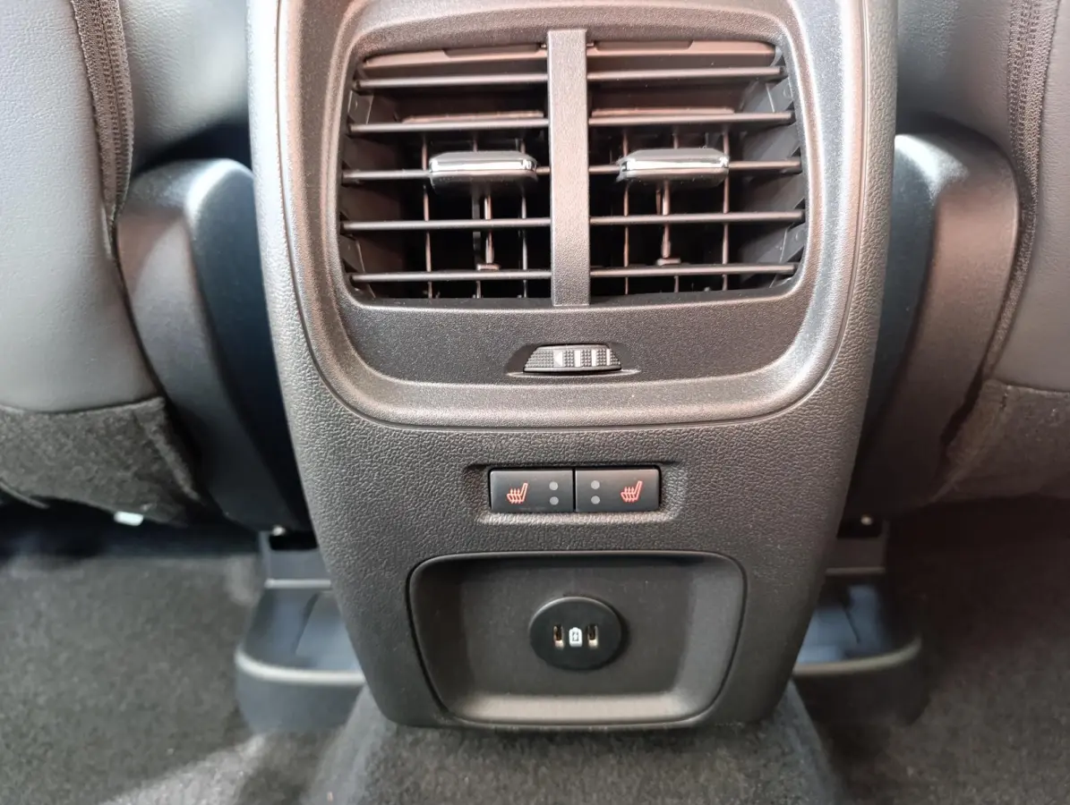 2.5 PHEV ST-Line X | Elek. trekhaak | Adaptieve Cruise | Stoel/stuur vooruitverwarming | AGR Stoelen met geheugen | Dodehoekdetectie | B&O Audio