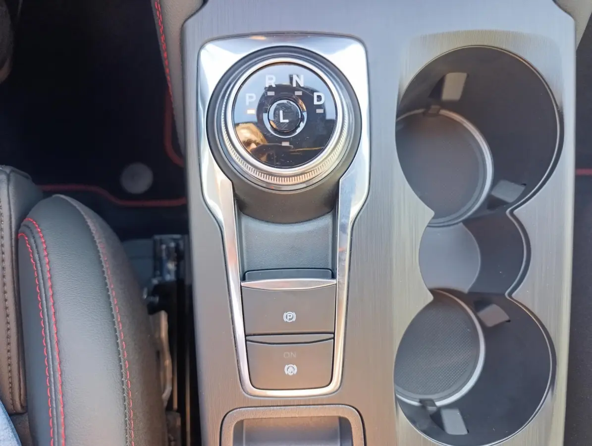 2.5 PHEV ST-Line X | Elek. trekhaak | Adaptieve Cruise | Stoel/stuur vooruitverwarming | AGR Stoelen met geheugen | Dodehoekdetectie | B&O Audio