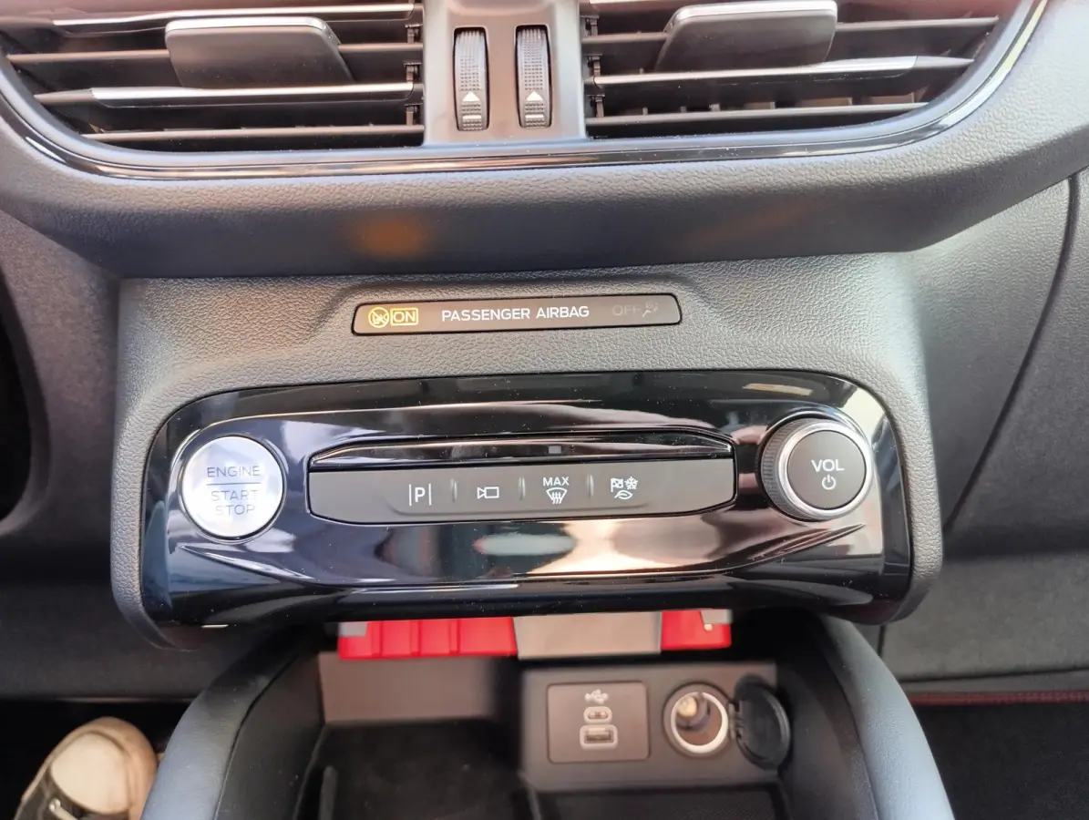 2.5 PHEV ST-Line X | Elek. trekhaak | Adaptieve Cruise | Stoel/stuur vooruitverwarming | AGR Stoelen met geheugen | Dodehoekdetectie | B&O Audio