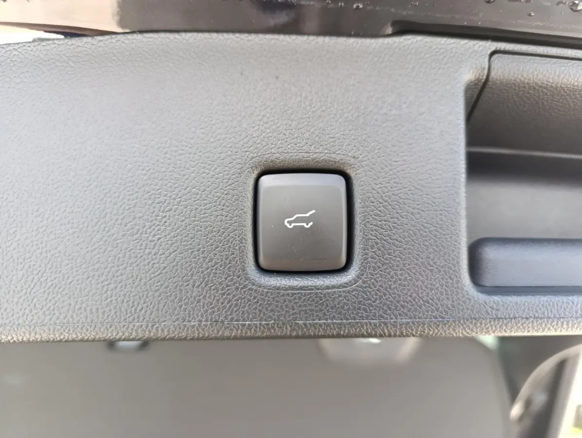 2.5 PHEV ST-Line X | Elek. trekhaak | Adaptieve Cruise | Stoel/stuur vooruitverwarming | AGR Stoelen met geheugen | Dodehoekdetectie | B&O Audio
