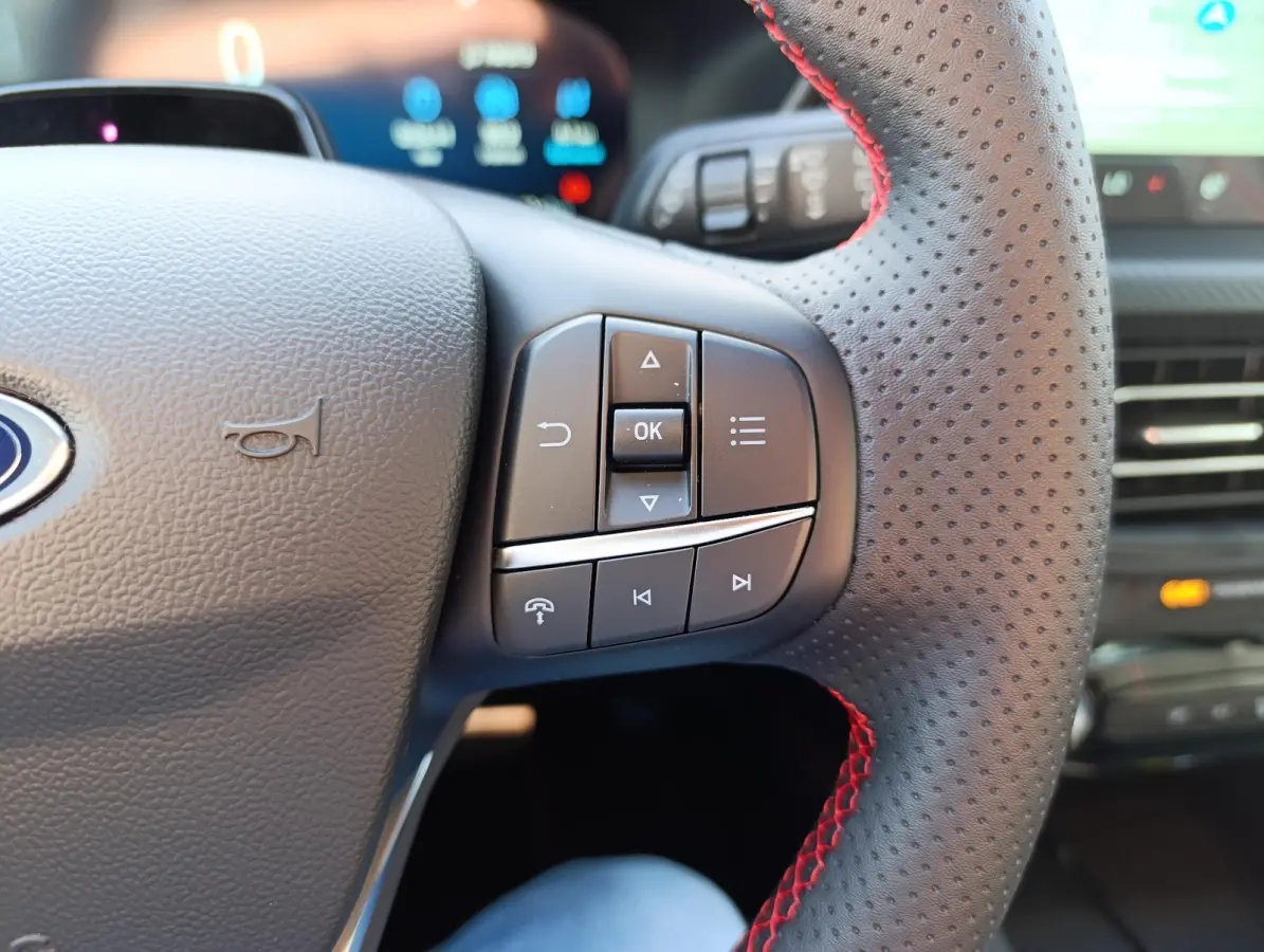 2.5 PHEV ST-Line X | Elek. trekhaak | Adaptieve Cruise | Stoel/stuur vooruitverwarming | AGR Stoelen met geheugen | Dodehoekdetectie | B&O Audio