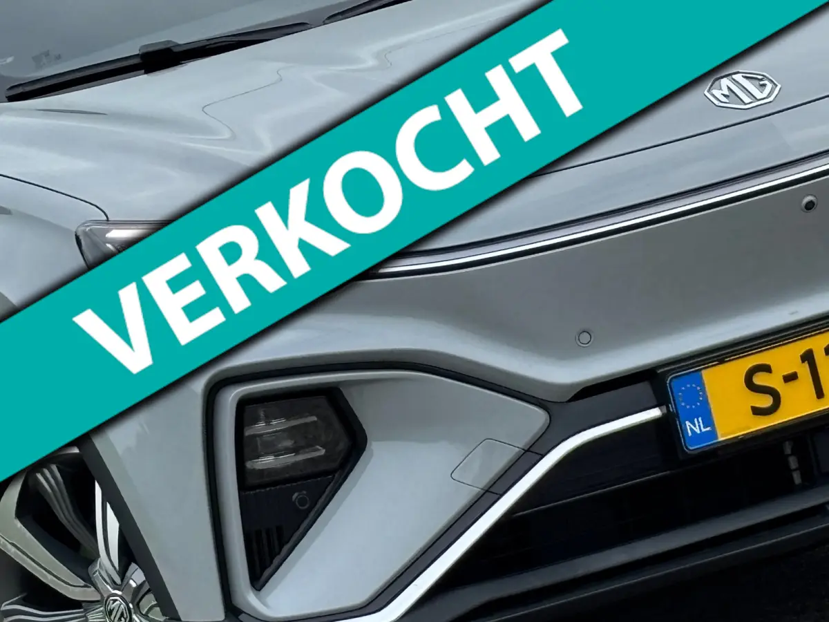 Luxury 70 kWh - Pearl White/Zwart Leder - Carplay/Camera/Panorama