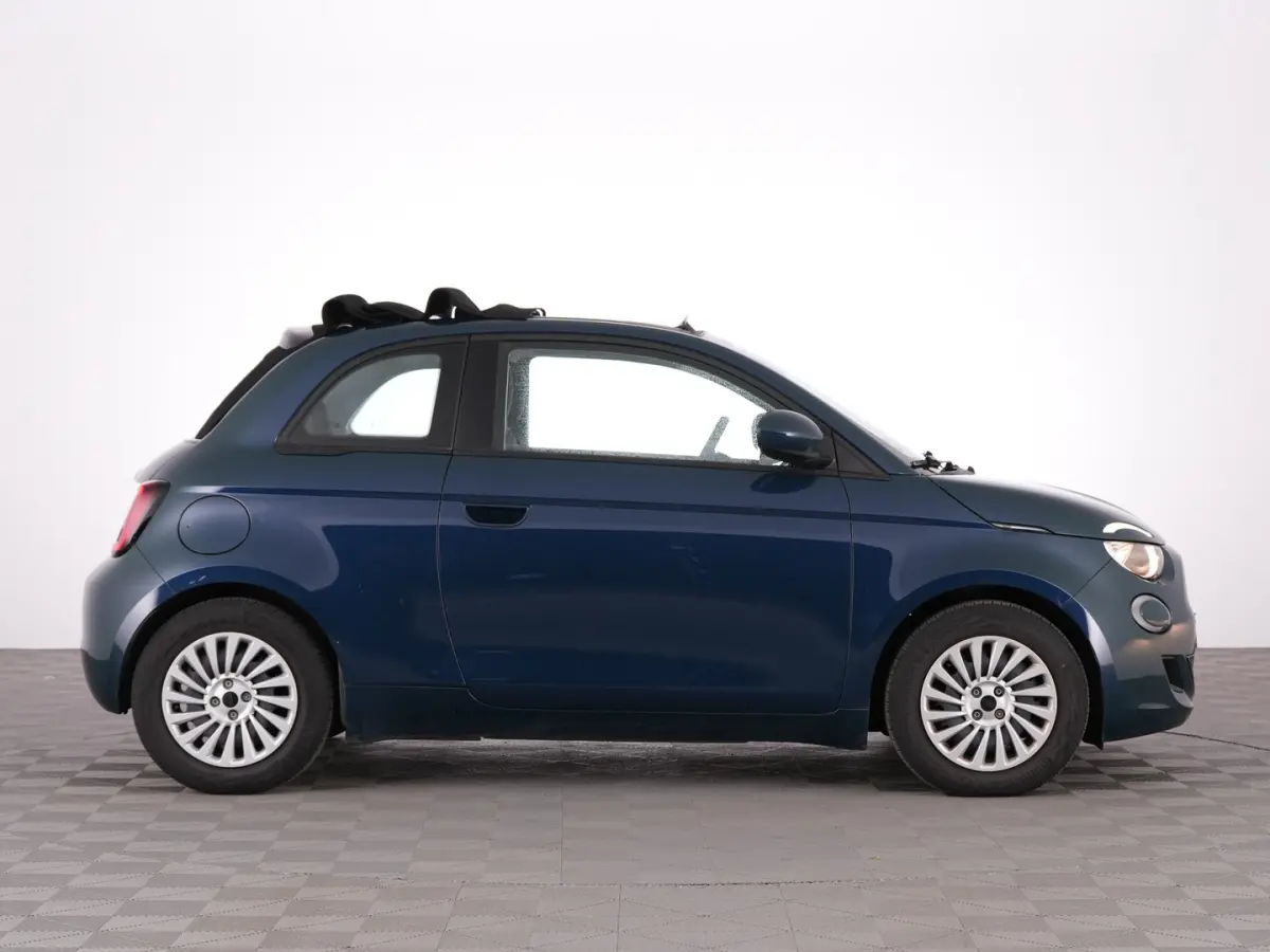 24kWh | NAVI | CARPLAY | CABRIOLET | 100% SOH! !