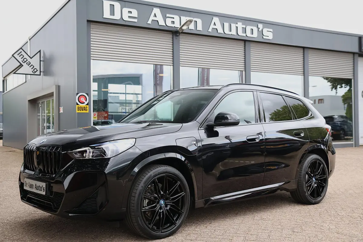 XDrive25e M-sport 20 Inch Black Word Verwacht