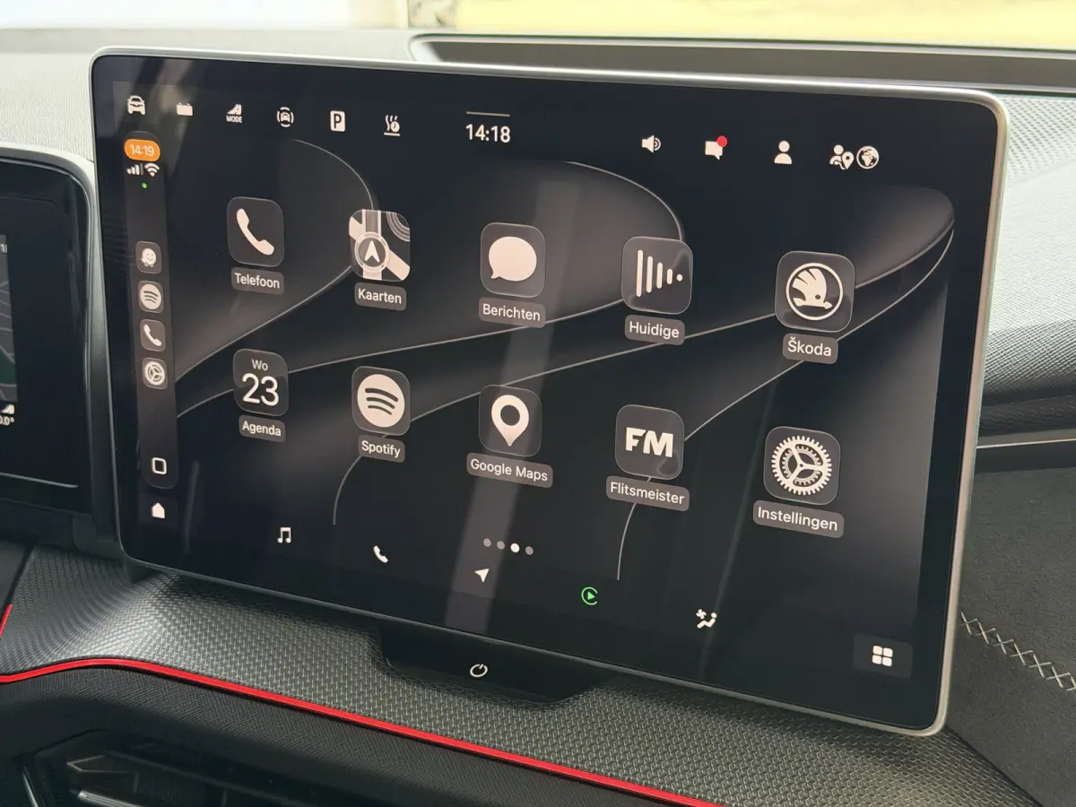 Sportline iV NIEUW uit voorraad (PHEV 120KM) DSG | Panorama | Trekhaak | Matrix LED | 20" Rila | Memory | ACC | Camera | Virtual Cockpit. plug in hybrid