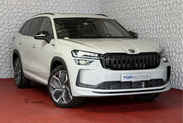Sportline iV NIEUW uit voorraad (PHEV 120KM) DSG | Panorama | Trekhaak | Matrix LED | 20" Rila | Memory | ACC | Camera | Virtual Cockpit. plug in hybrid