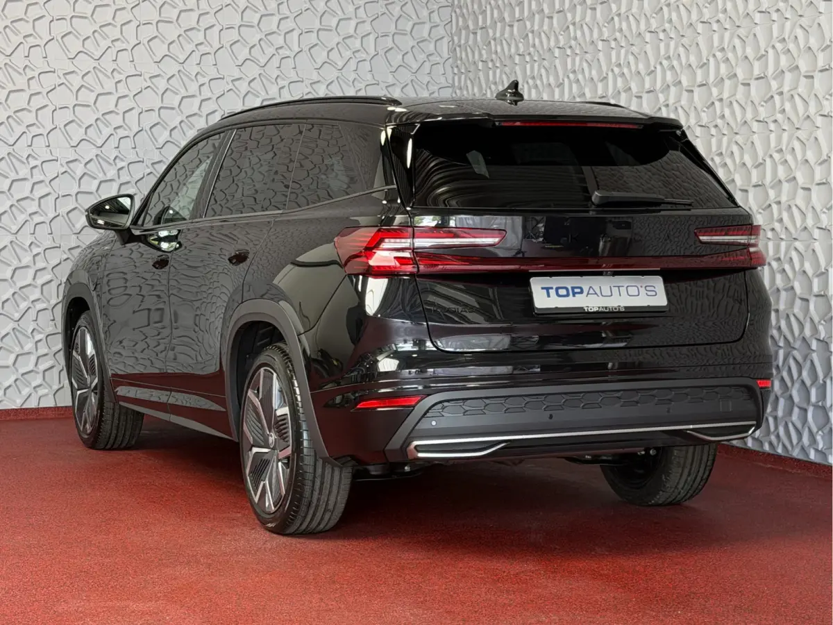 Sportline iV Gloednieuw (PHEV 120KM) DSG | Panorama | Trekhaak | Matrix LED | 20" Rila | Memory | ACC | Camera | Virtual Cockpit. plug in hybrid