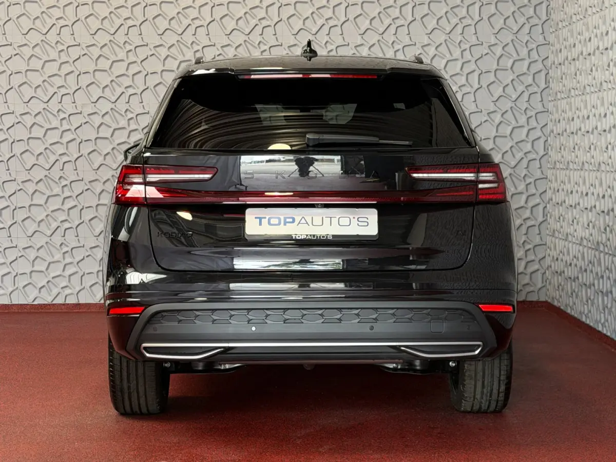 Sportline iV Gloednieuw (PHEV 120KM) DSG | Panorama | Trekhaak | Matrix LED | 20" Rila | Memory | ACC | Camera | Virtual Cockpit. plug in hybrid