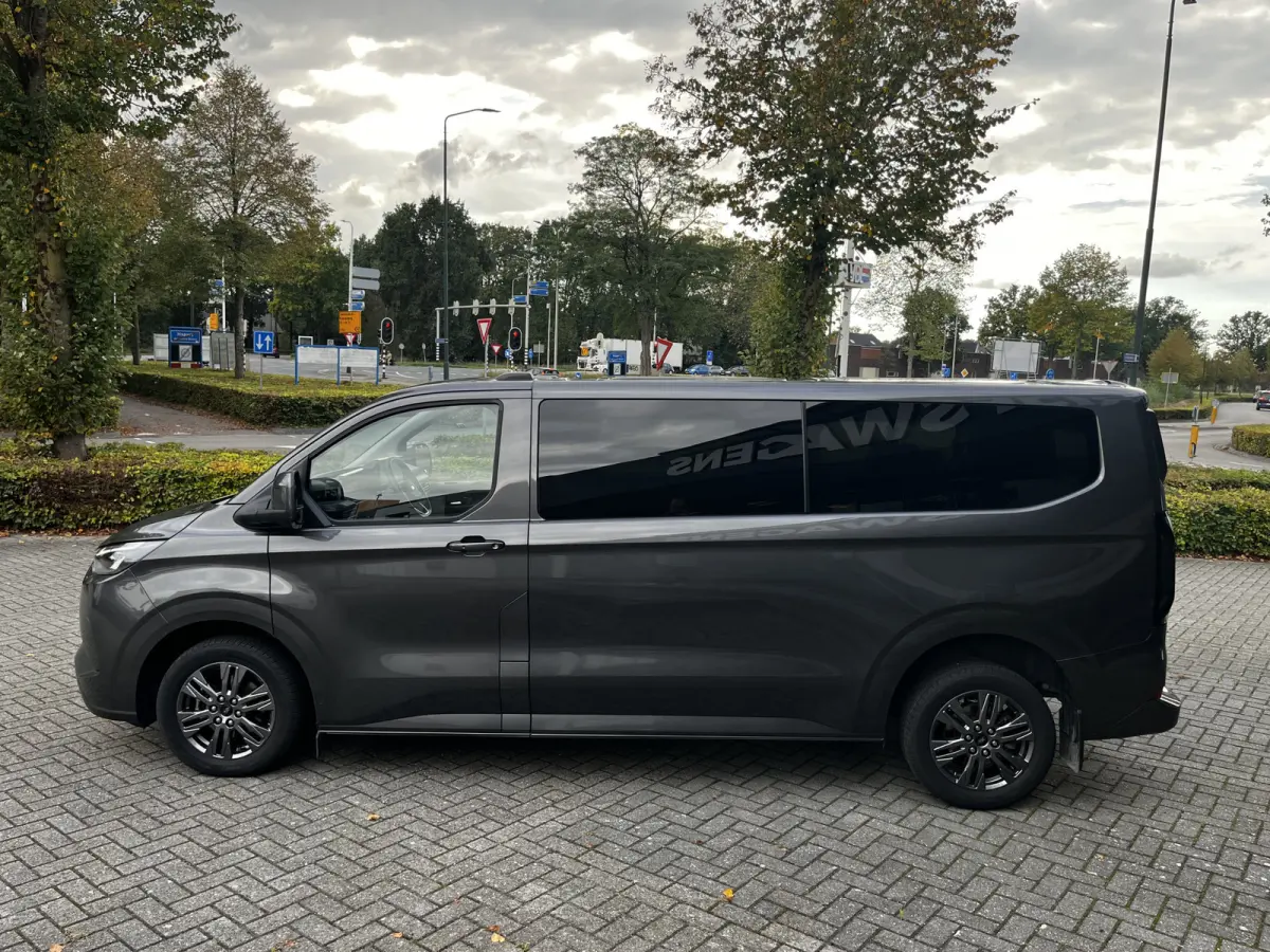 320 2.5 PHEV L2H1 Limited 9p. | 41.450 ex btw |