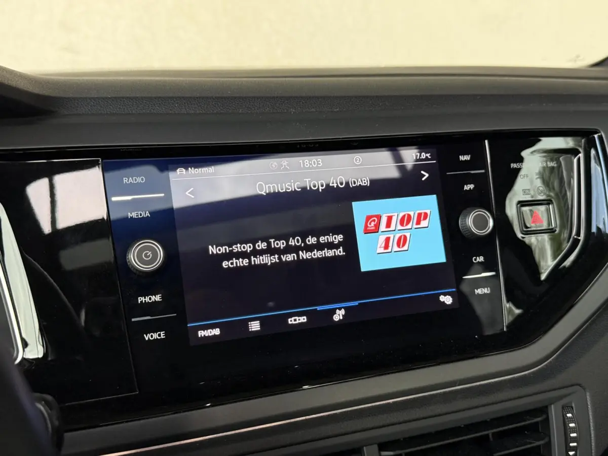 1.0TSI R-Line|PANO|IQ|ACC|CARPLAY|