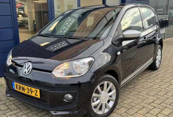 Up! 1.0 high up! Club|Cruise Control|Stoelverw.|Parkeersens.|Airco|100% onderhoud
