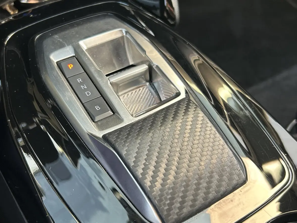 EV GT 54 kWh | Alcantara bekleding | Trekhaak | Camera | Adaptieve Cruise Control | Apple CarPlay/Android Auto