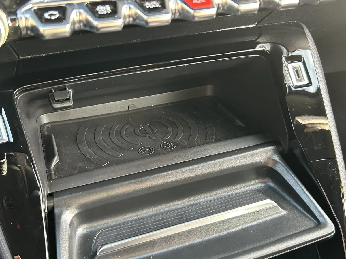 EV GT 54 kWh | Alcantara bekleding | Trekhaak | Camera | Adaptieve Cruise Control | Apple CarPlay/Android Auto