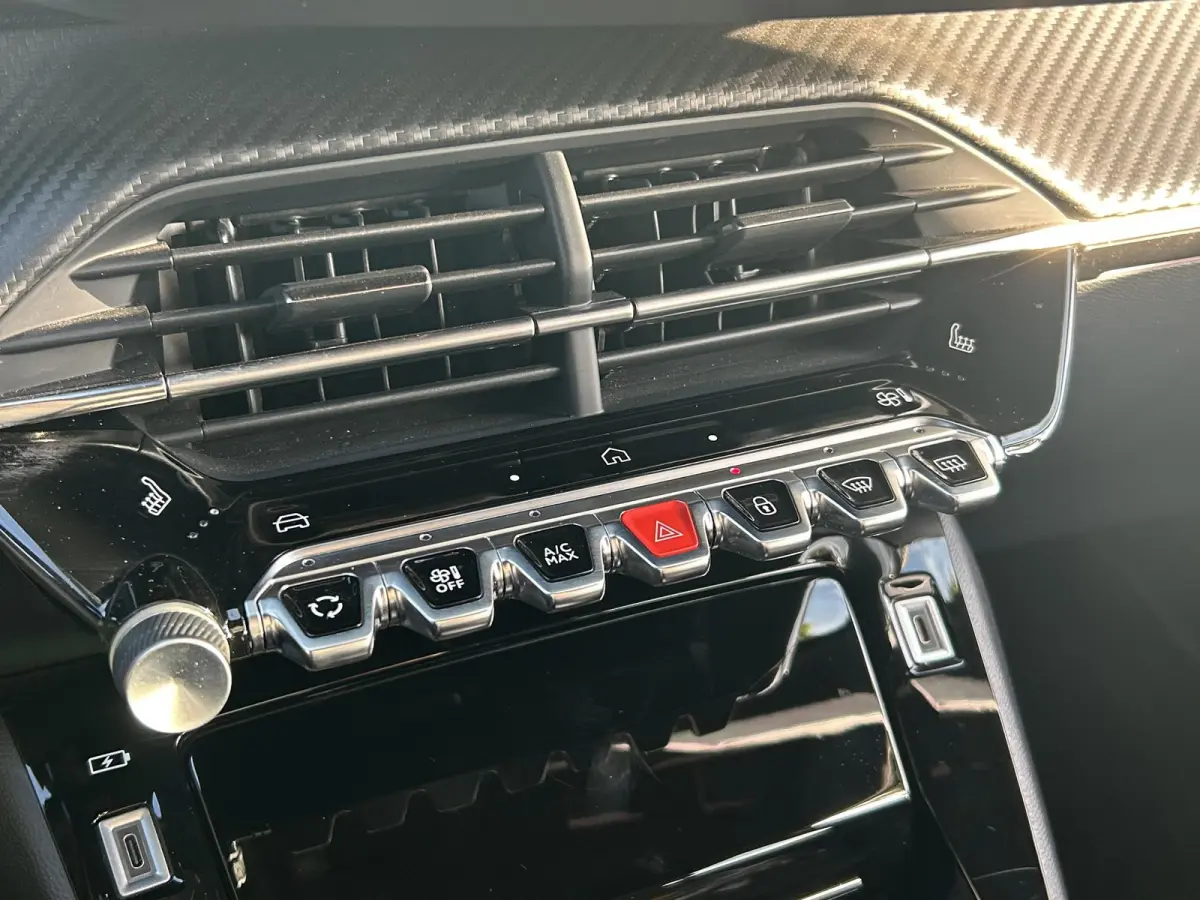 EV GT 54 kWh | Alcantara bekleding | Trekhaak | Camera | Adaptieve Cruise Control | Apple CarPlay/Android Auto