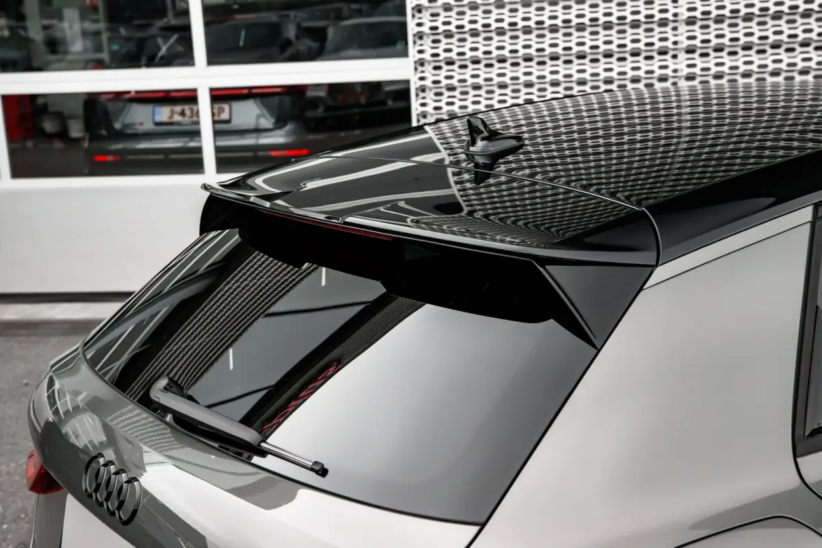 S edition | Achteruitrijcamera | Airconditioning 2-zone | Audi smartphone interface