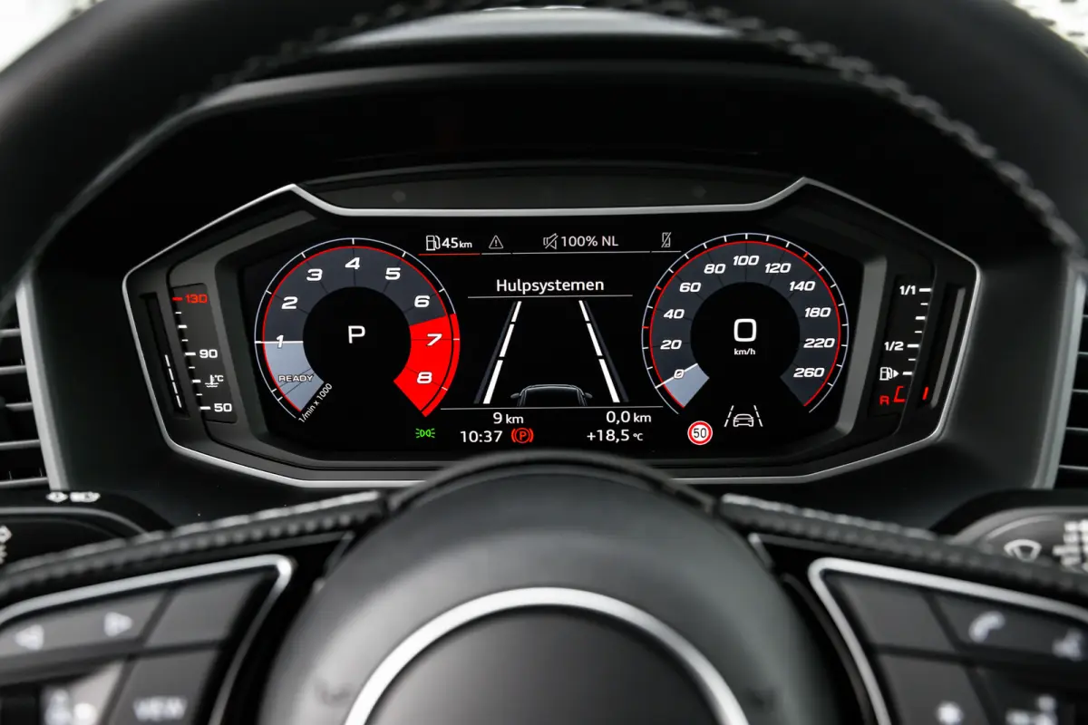 S edition | Achteruitrijcamera | Airconditioning 2-zone | Audi smartphone interface