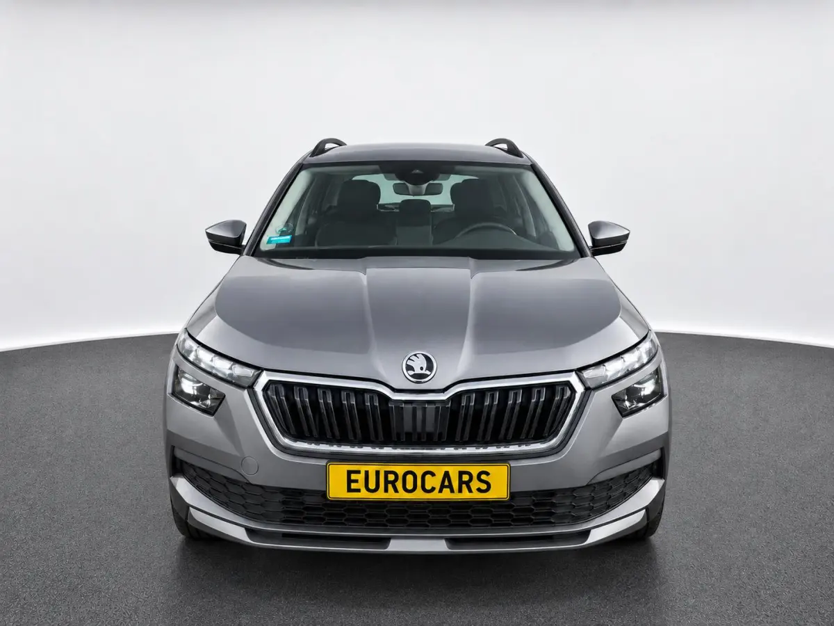 1.0 TSI 110pk DSG Ambition Navigatie Apple CarPlay Android Auto Parkeerhulp achter Adaptive Cruise Control Stoelverwarming Airco Lichtmetalen velgen