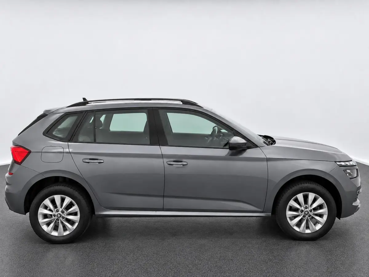 1.0 TSI 110pk DSG Ambition Navigatie Apple CarPlay Android Auto Parkeerhulp achter Adaptive Cruise Control Stoelverwarming Airco Lichtmetalen velgen