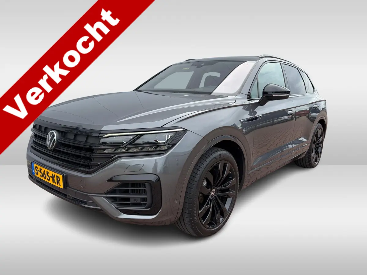 R 3.0 TSi eHybrid 462pk | Luchtvering | Pano | Trekhaak