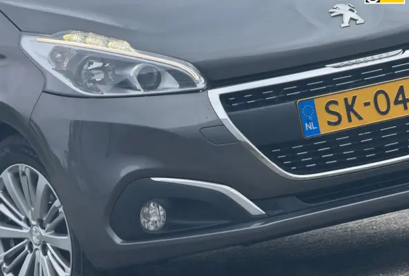 1.2 e-THP 110pk Allure - Gris Platinium - Panoramadak/Carplay/Cruise