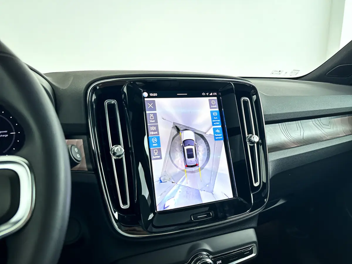 P8 AWD Ultimate | Panoramadak | 360° camera | Harman Kardon | Stoel- en stuurverwarming | Trekhaak