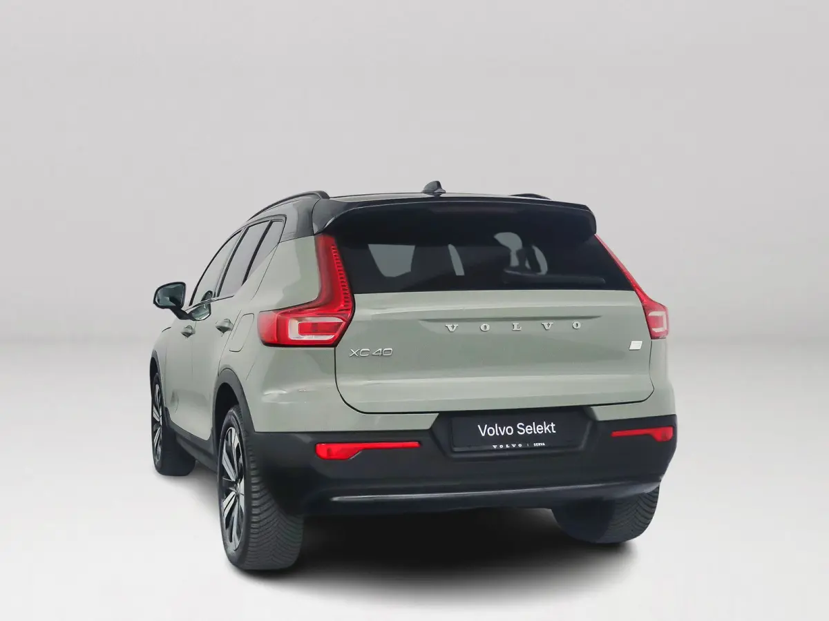 P8 AWD Ultimate | Panoramadak | 360° camera | Harman Kardon | Stoel- en stuurverwarming | Trekhaak