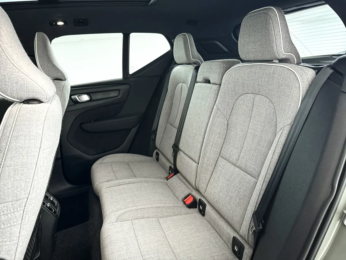 P8 AWD Ultimate | Panoramadak | 360° camera | Harman Kardon | Stoel- en stuurverwarming | Trekhaak