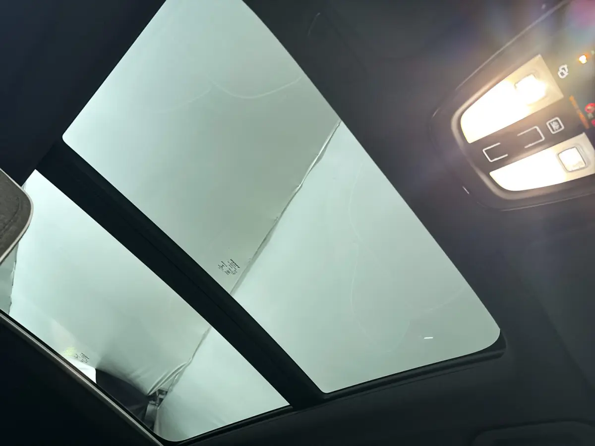 P8 AWD Ultimate | Panoramadak | 360° camera | Harman Kardon | Stoel- en stuurverwarming | Trekhaak