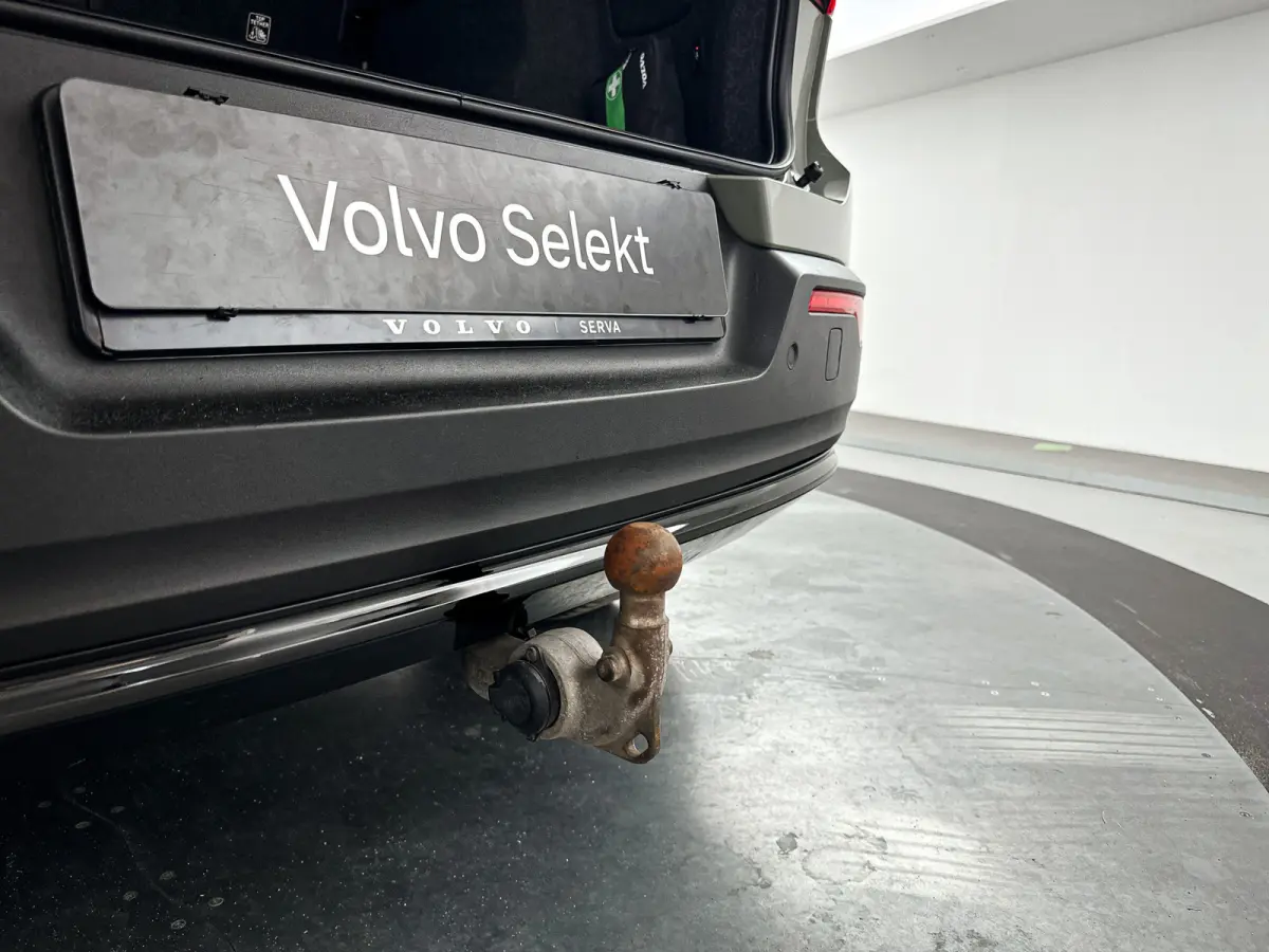 P8 AWD Ultimate | Panoramadak | 360° camera | Harman Kardon | Stoel- en stuurverwarming | Trekhaak
