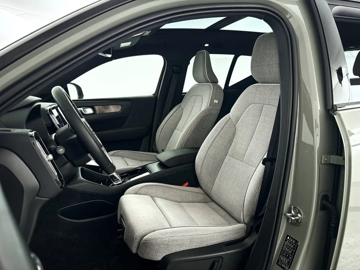 P8 AWD Ultimate | Panoramadak | 360° camera | Harman Kardon | Stoel- en stuurverwarming | Trekhaak