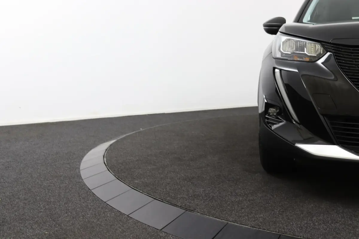 EV Active Pack 50 kWh | LED | Climate |