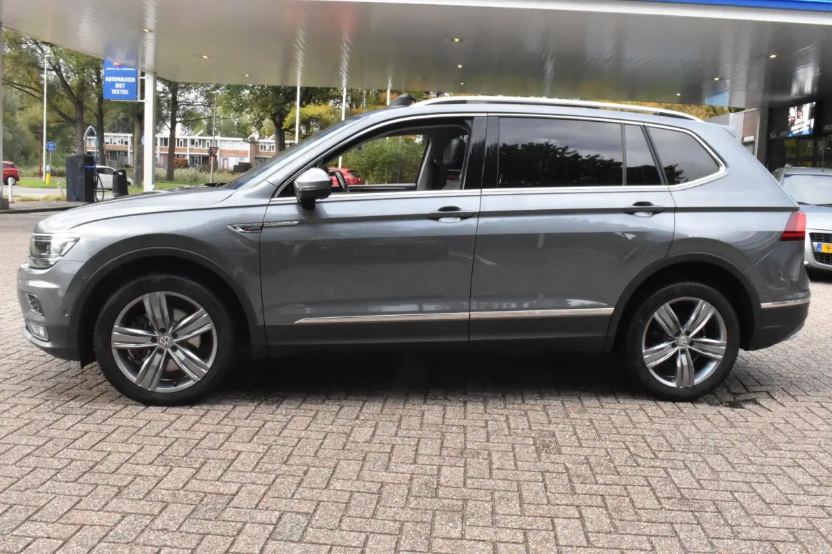 2.0 TSI 4Motion Highline Trekhaak | Schuifdak | 100% Onderhouden | Leder | Memory | 12 mnd BOVAG garantie | Whatsapp 06-53188999