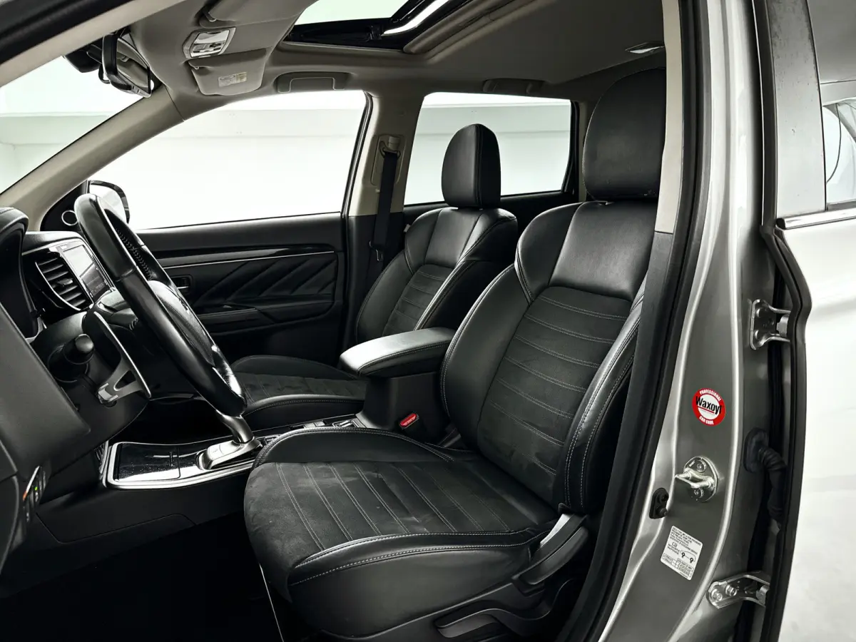 2.4 PHEV Intense+ | Panoramadak | Parkeercamera | BLIS | Keyless | Stoelverwarming