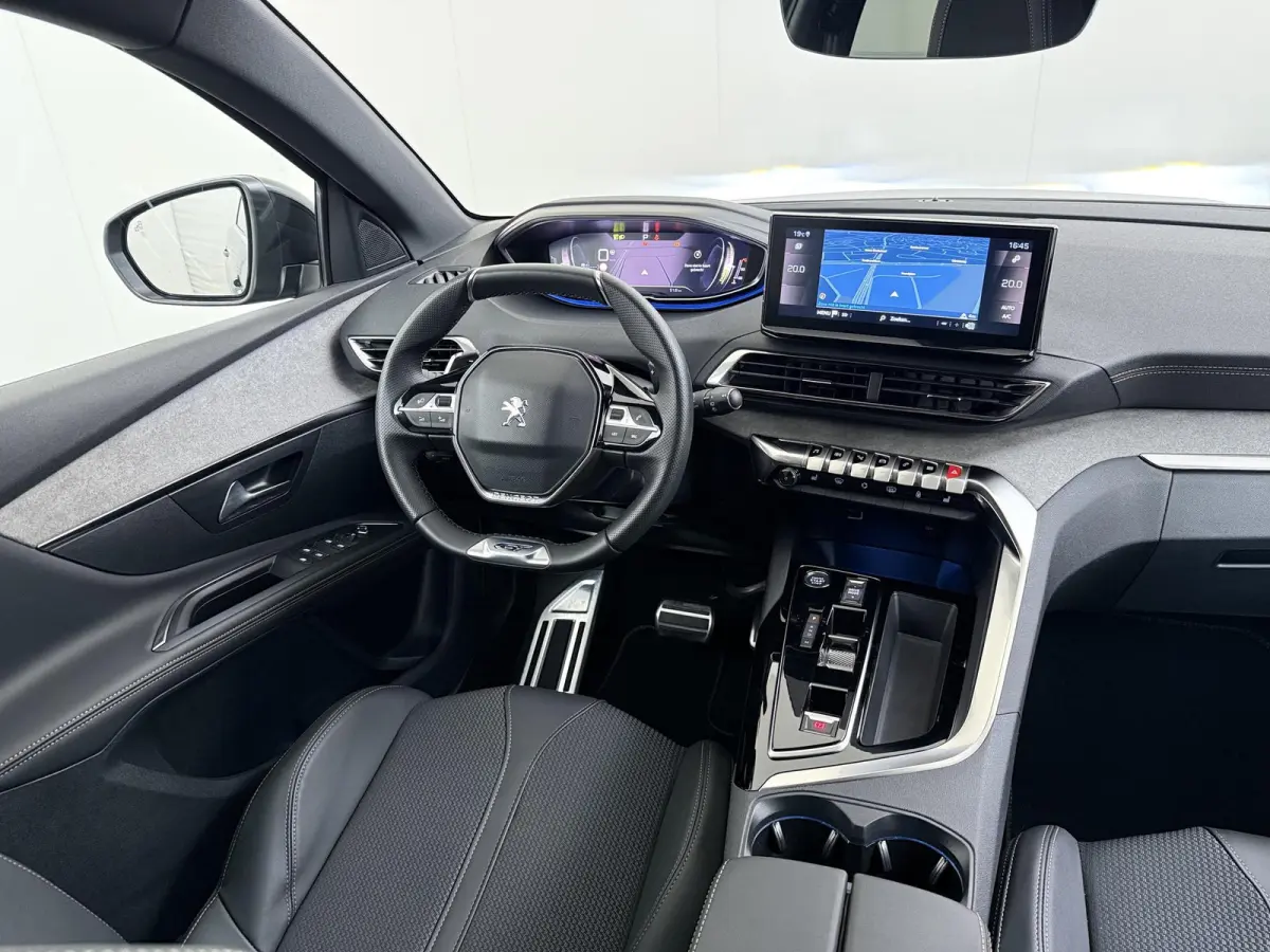 1.2 GT HYBRID 136 7 PERSOONS| ADAPTIVE CRUISE CONTROL| 12.000KM! | STOELVERWARMING| RIJKLAARPRIJS INCL. 12 MND BOVAG GARANTIE|