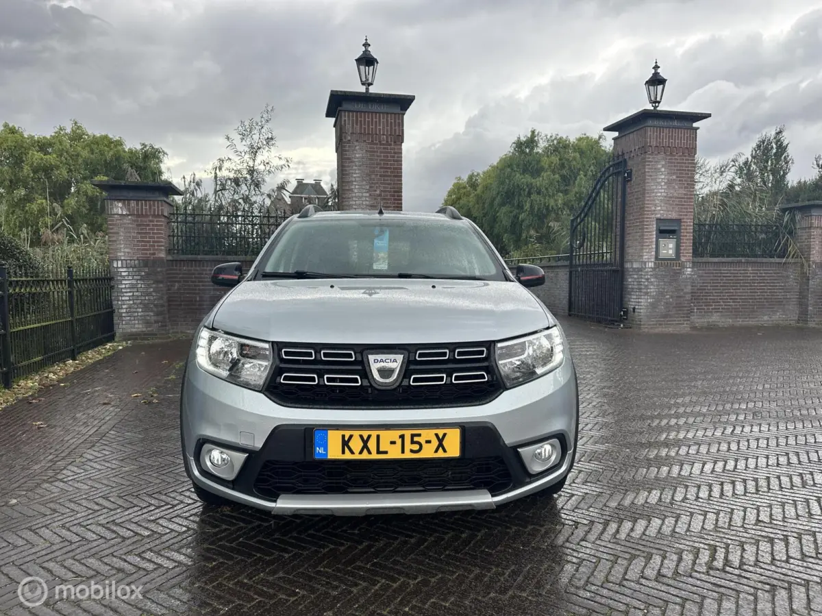 Stepway 0.9 TCe Tech Road Trekhaak Cruise✅