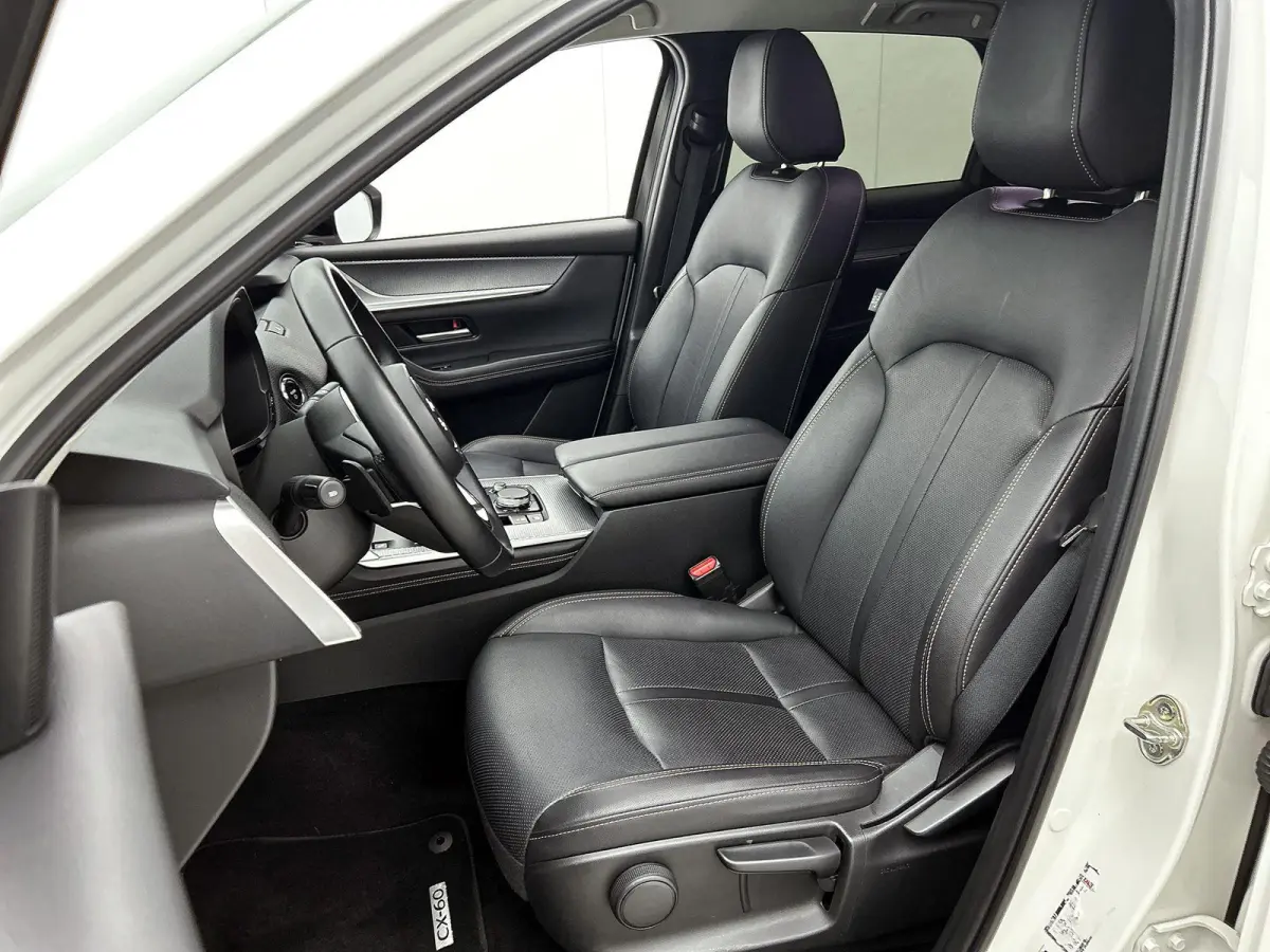 2.5 e-SkyActiv PHEV Homura | CAMERA | NAVIGATIE | STOEL-STUURWIELVERWARMING | HEAD-UP