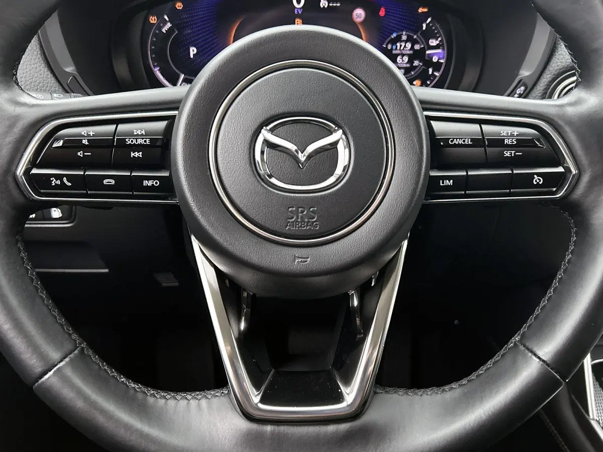 2.5 e-SkyActiv PHEV Homura | CAMERA | NAVIGATIE | STOEL-STUURWIELVERWARMING | HEAD-UP