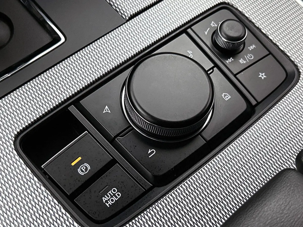 2.5 e-SkyActiv PHEV Homura | CAMERA | NAVIGATIE | STOEL-STUURWIELVERWARMING | HEAD-UP